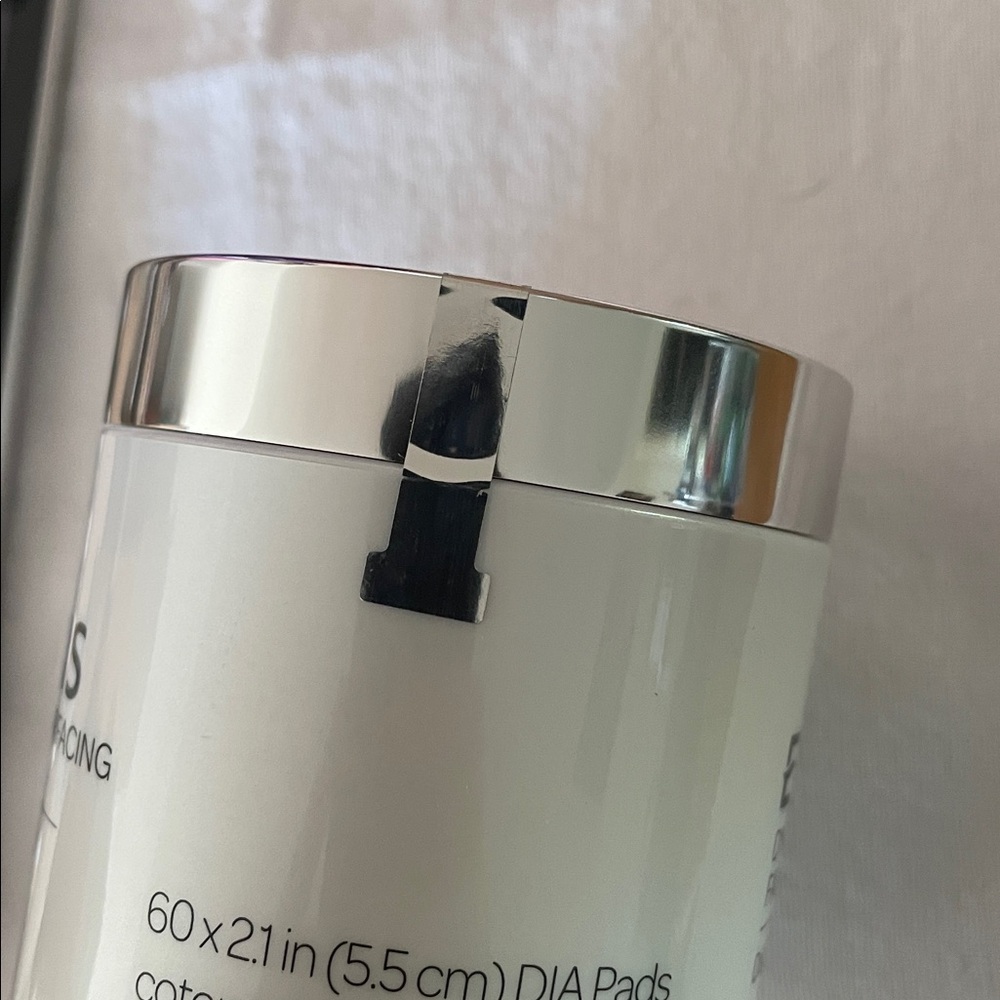 Elemis Dynamic resurfacing facial pads - Picture 2 of 2